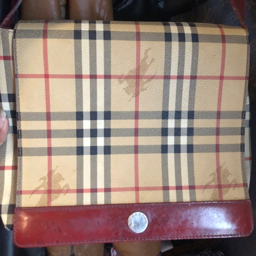 Authentic Burberry crossbody purse/satchel